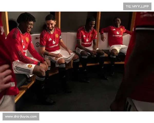 曼联官方发布公告